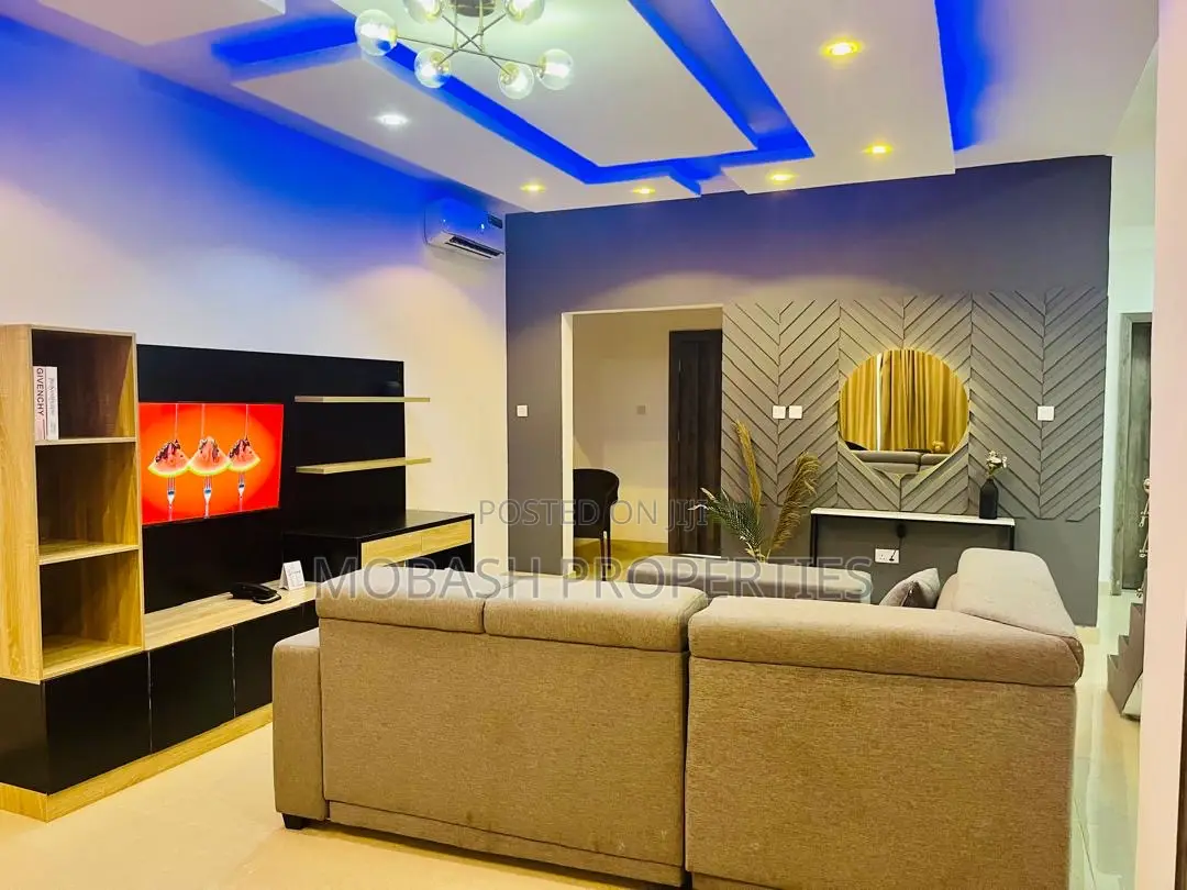 Service Apartment