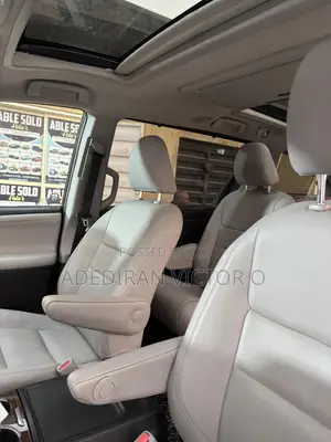 Toyota Sienna Limited Premium 7 Passenger (3.5L 6cyl 8A) 2016 White