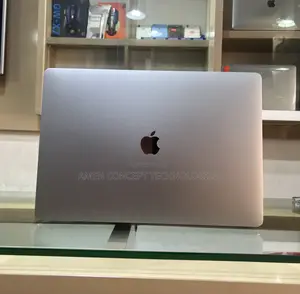 Laptop Apple MacBook Pro 2019 16GB Intel Core i7 SSD 512GB