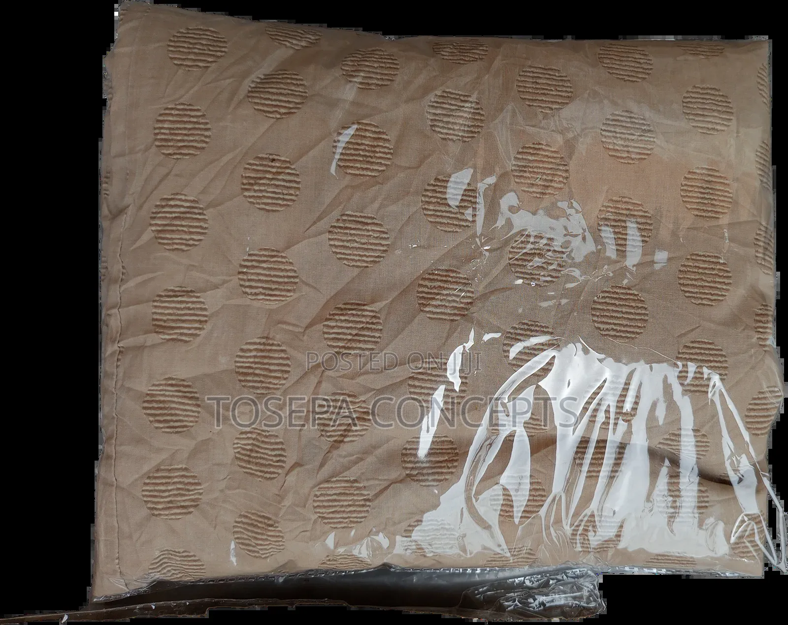 Akube Bedcover