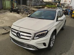 Mercedes-Benz GLA 250 2015 White