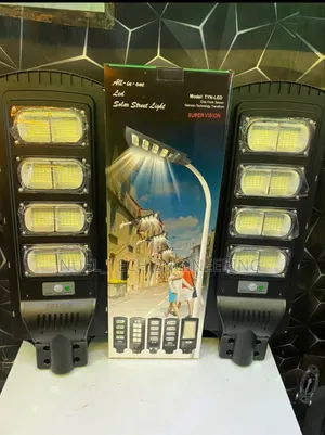 8 Eye Solar Street Light With Sensor And Remote Control