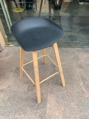 Simple Bar Stool