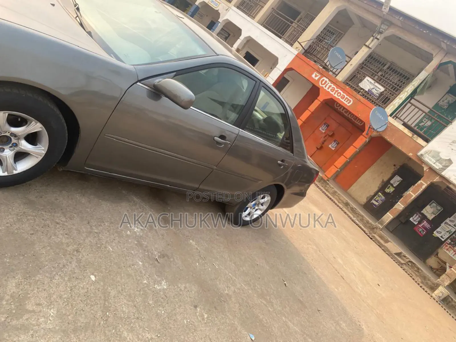 Toyota Camry 2004 Gray