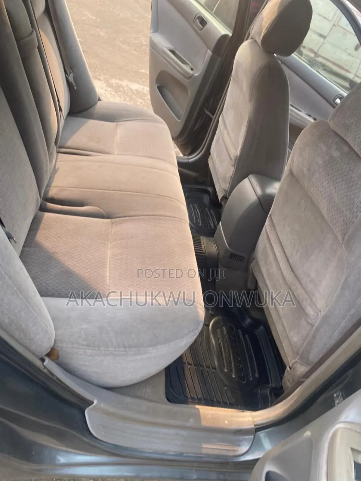Toyota Camry 2004 Gray