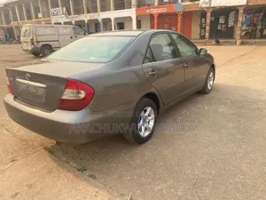 Toyota Camry 2004 Gray