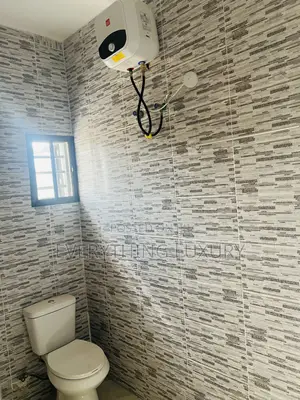 2bdrm Block of Flats in Scc Ushafa for rent