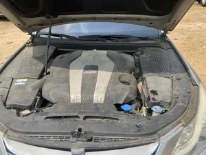 Hyundai Genesis 3.8 2011 Silver