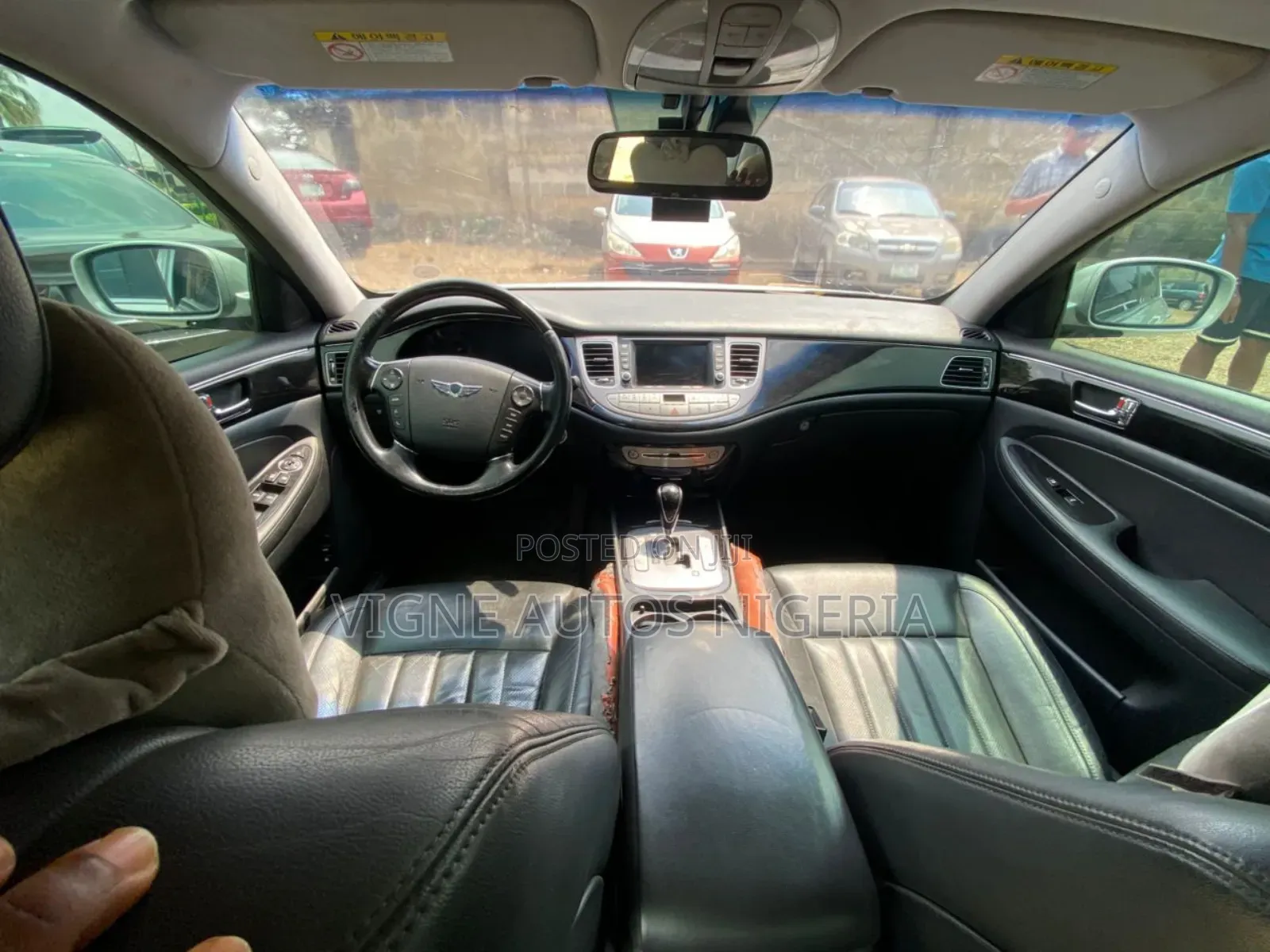 Hyundai Genesis 3.8 2011 Silver