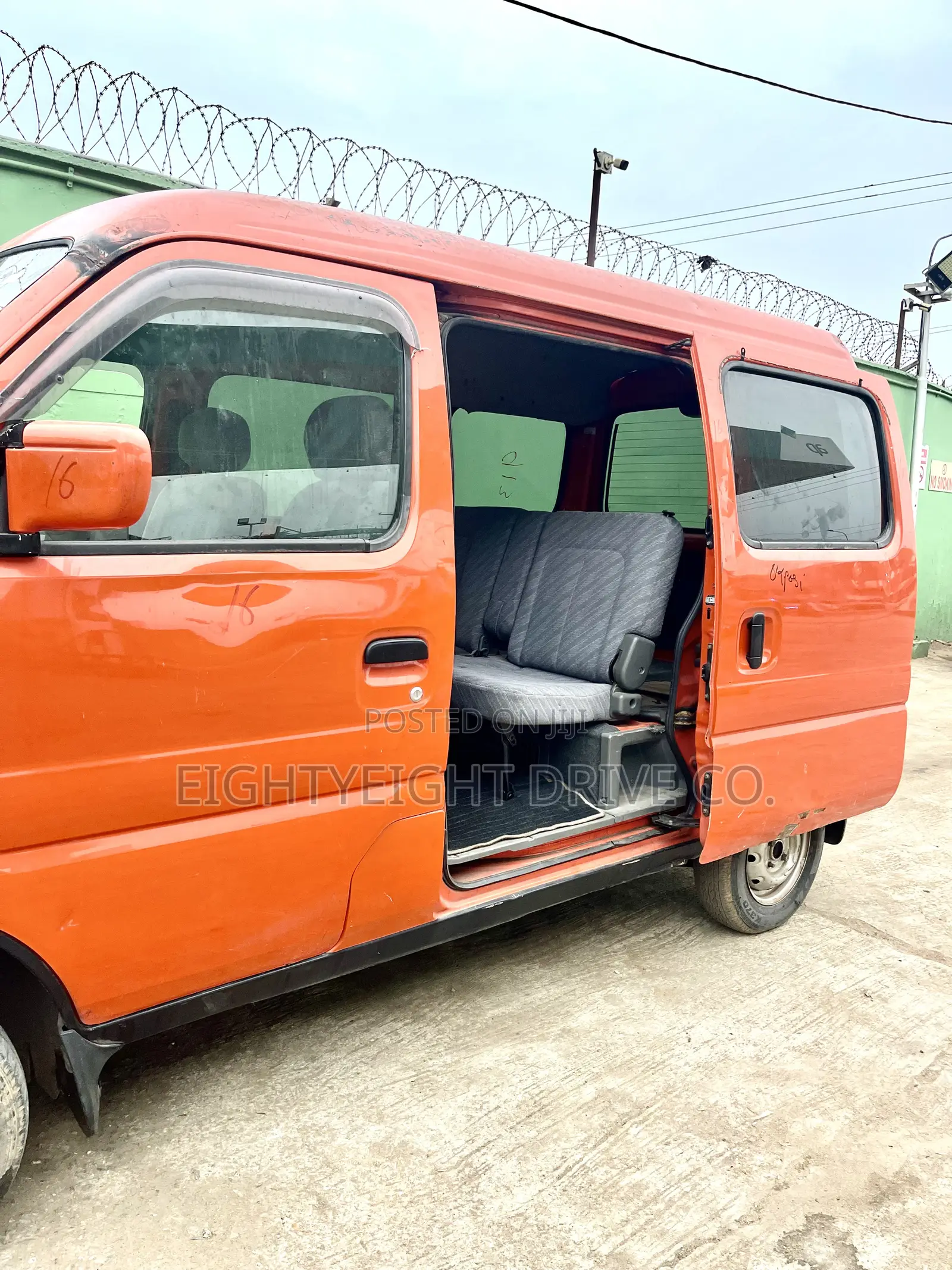 Suzuki Every 2010 Orange