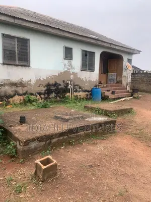 2bdrm Bungalow in Illupeju Estate, Ado-Odo/Ota for sale