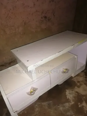 Portable Used Tv Stand