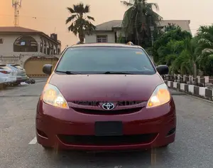Toyota Sienna LE 4WD 2007 Red