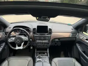 Mercedes-Benz GLE-Class AMG GLE 43 4MATIC 2017 Black