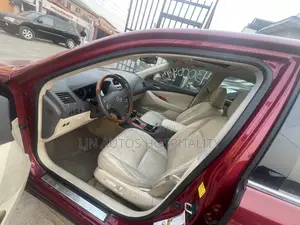 Lexus ES 350 2010 Burgundy