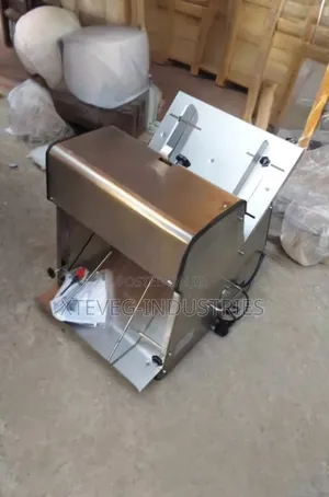 Commercial Bread Slicer