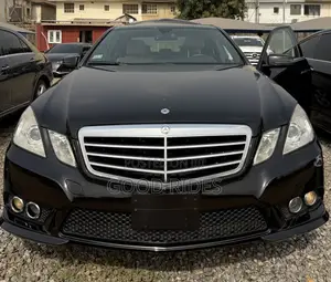 Mercedes-Benz E350 2011 Black