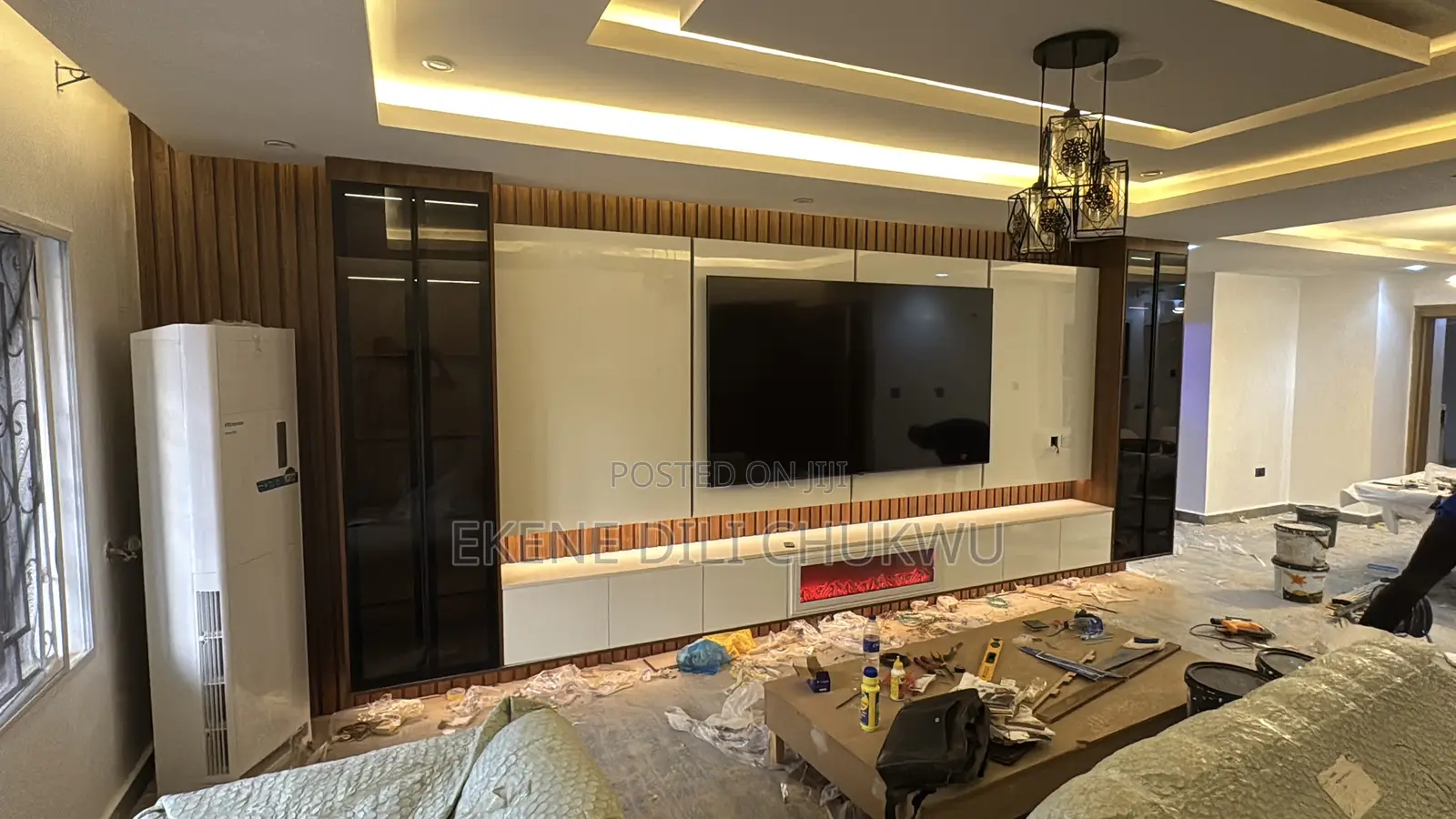 Modern Wall-Mounted Tv Panel With Fireplace Storage Cabinets