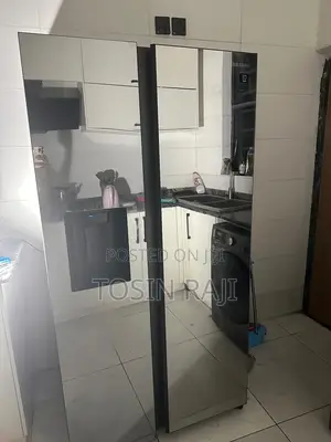 Samsung 617l Side by Side Refrigerator |Rs64r5111m9