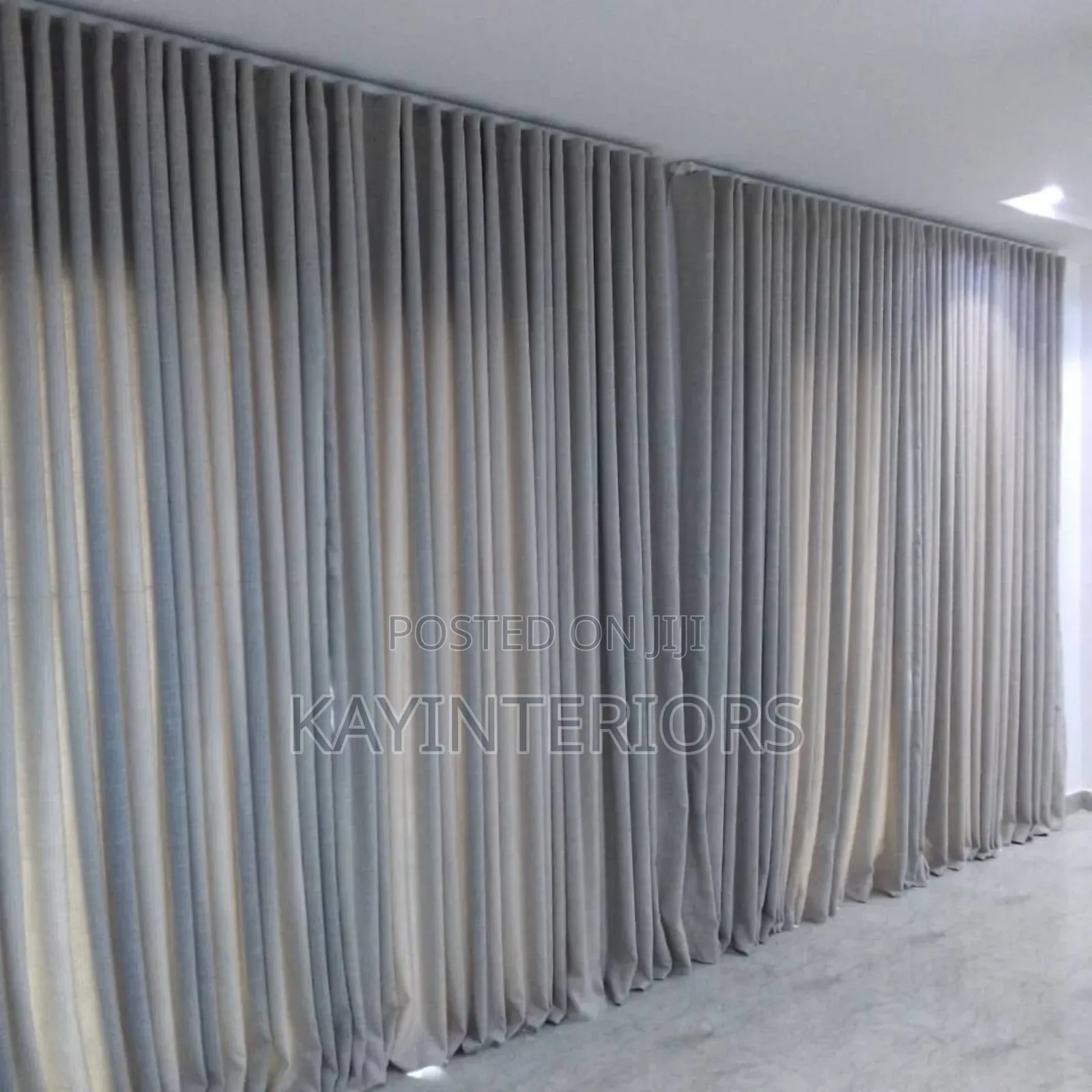 Wall to Wall Curtains With Accessories