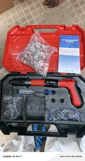 Manual Nail Ceiling Machine/Mini Ceiling Artifact Machine Gun