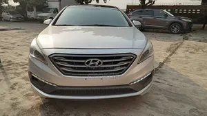 Hyundai Sonata Sport Sedan FWD (2.4L 4cyl 6A) 2016 Silver