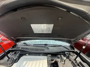 Toyota Camry XLE V6 4dr Sedan (3.5L 6cyl 6A) 2012 Gray