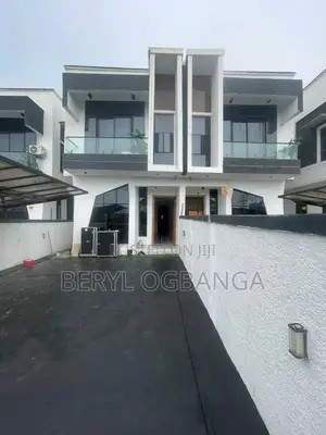 4bdrm Duplex in Lekki Phase 2 for sale
