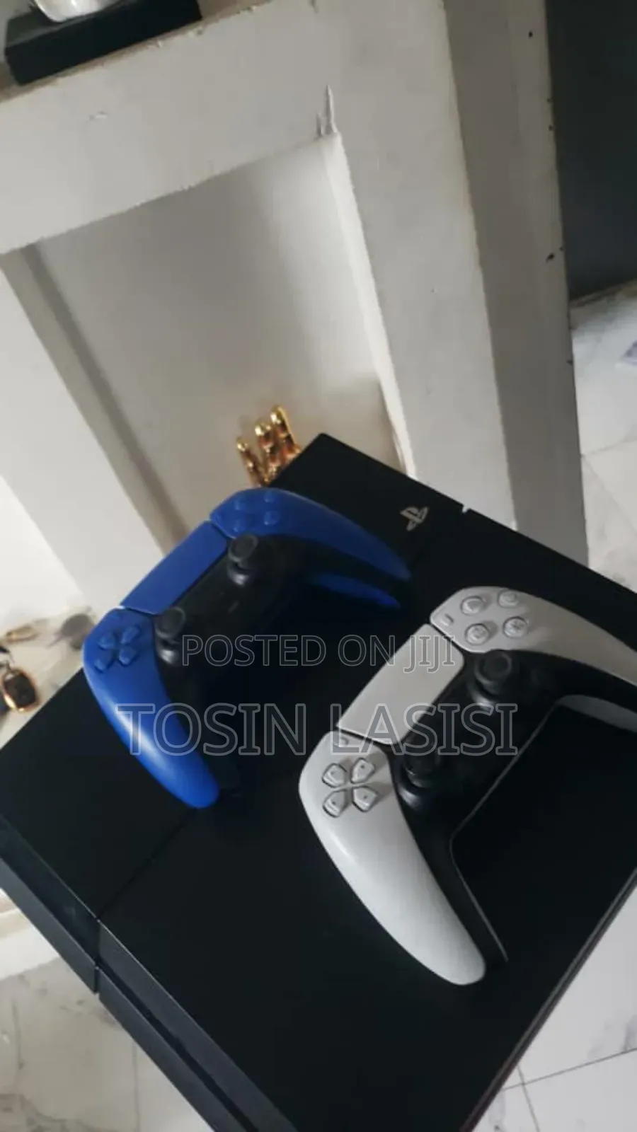 Playstation 4 Customized
