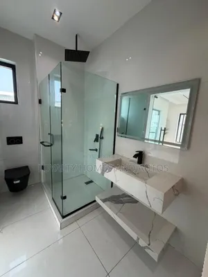 4bdrm Duplex in Lekki for sale