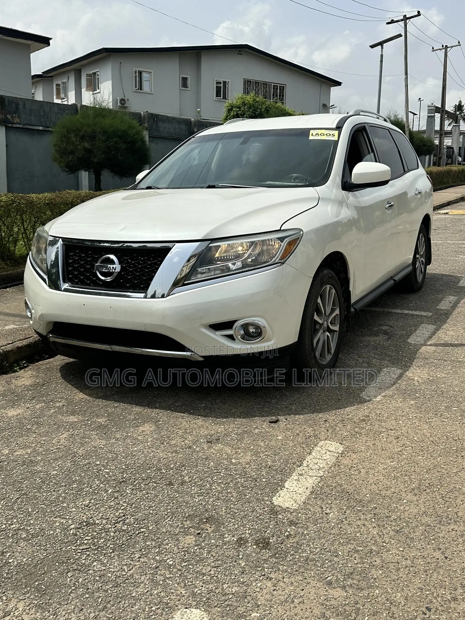 Nissan Pathfinder 2015 White