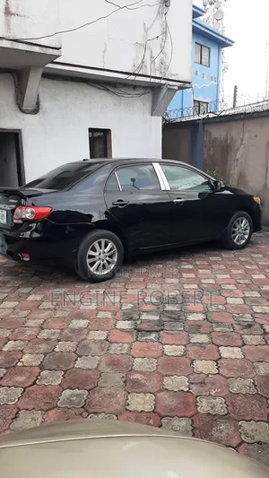 Toyota Corolla LE 4dr Sedan (1.8L 4cyl 4A) 2010 Black