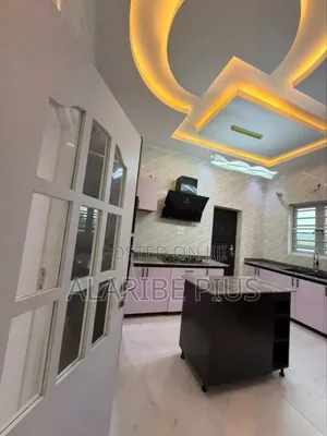 4 Bedrooms Semi Detached Duplex 4 Sale At Lekki Lagos, Nigeria.