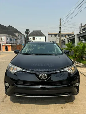 Toyota RAV4 Limited 4dr SUV AWD (2.5L 4cyl 6A) 2018 Black