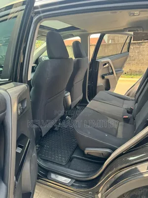 Toyota RAV4 Limited 4dr SUV AWD (2.5L 4cyl 6A) 2018 Black