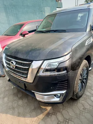 Nissan Patrol 2016 Upgraded To 2022