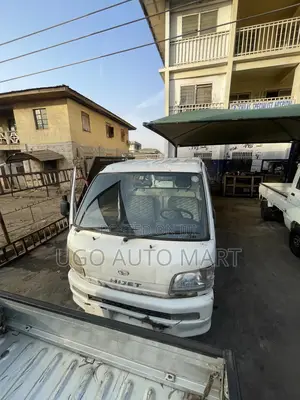 Daihatsu Hijet Mini Truck 2007 White