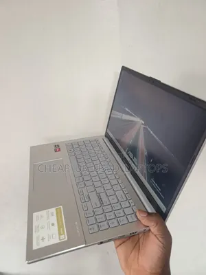 Laptop Asus VivoBook 15 X510UQ 8GB AMD Ryzen 3 SSD 512GB