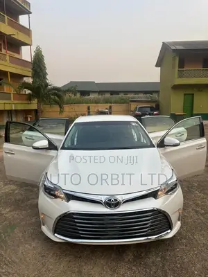 Toyota Avalon 2016 White