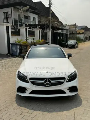 Mercedes-Benz C43 2021 White