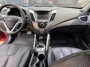 Hyundai Veloster Automatic 2012 Red