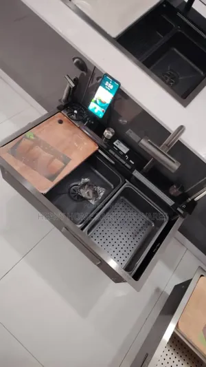 Digital 4 Buttons Sink With Phone Stand