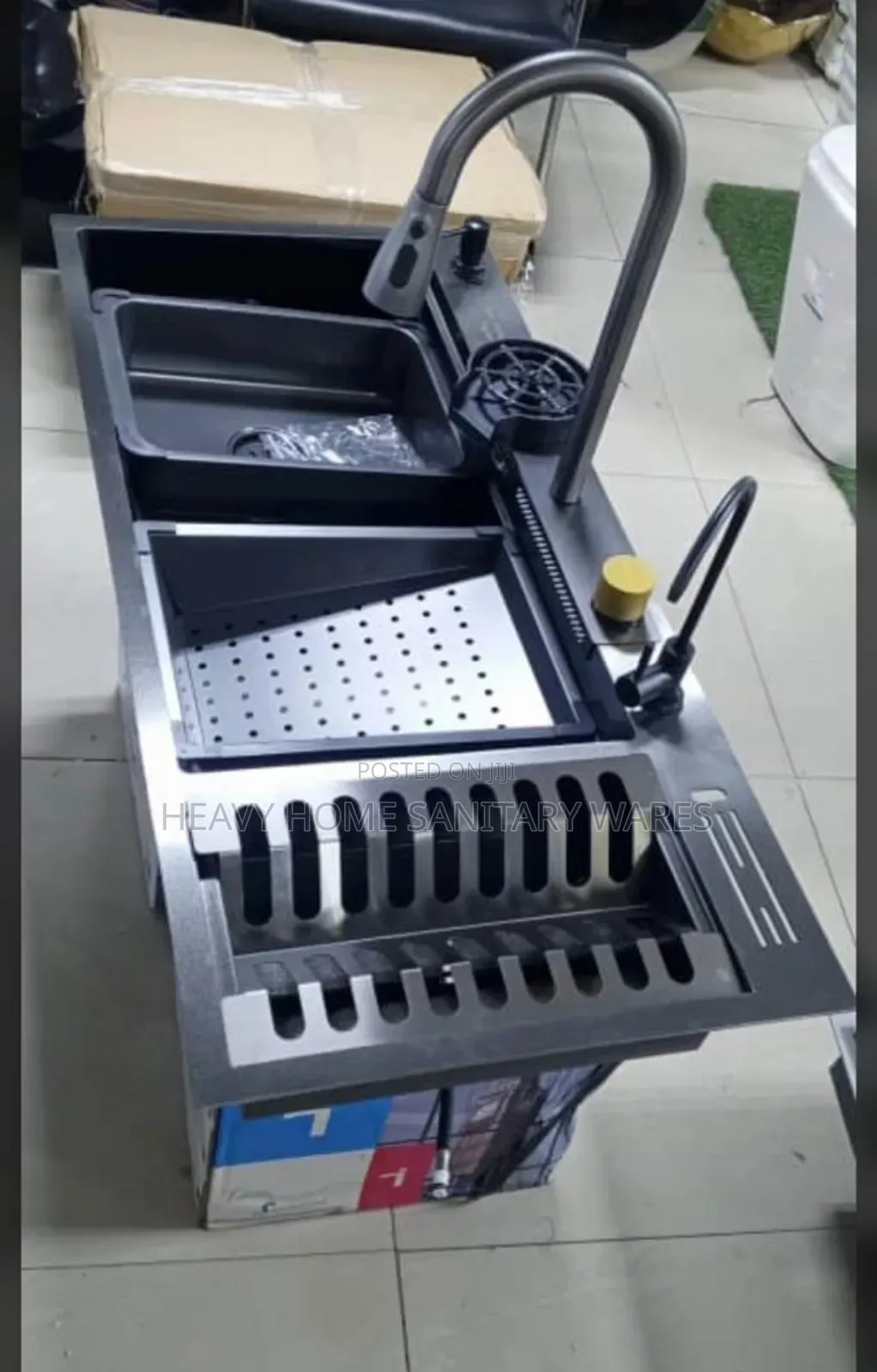 Original Sink With Plates Rack