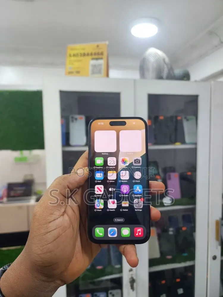 Apple iPhone 16 128 GB Black