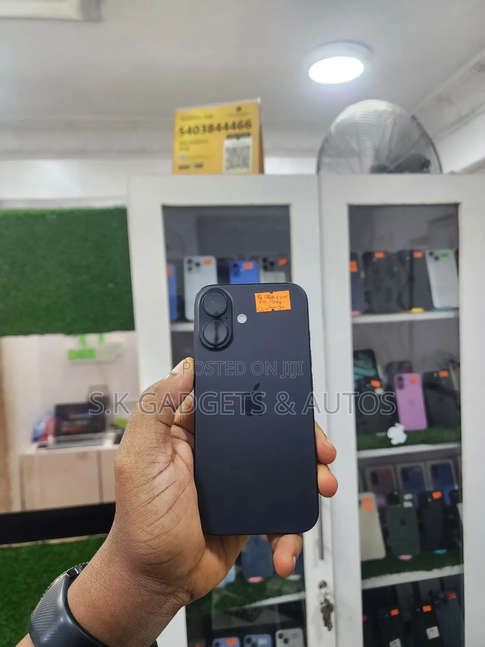 Apple iPhone 16 128 GB Black