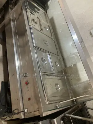 7 Plates Industrial Food Warmer