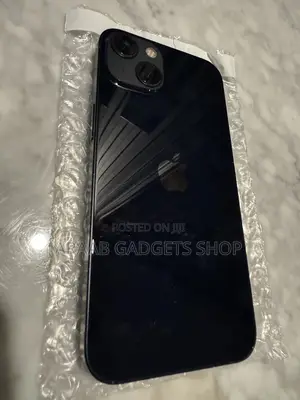 Apple iPhone 13 128 GB Black