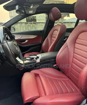 Mercedes-Benz C300 Sport 4Matic Sedan AWD (2.0L 4cyl 7A) 2017 Gray