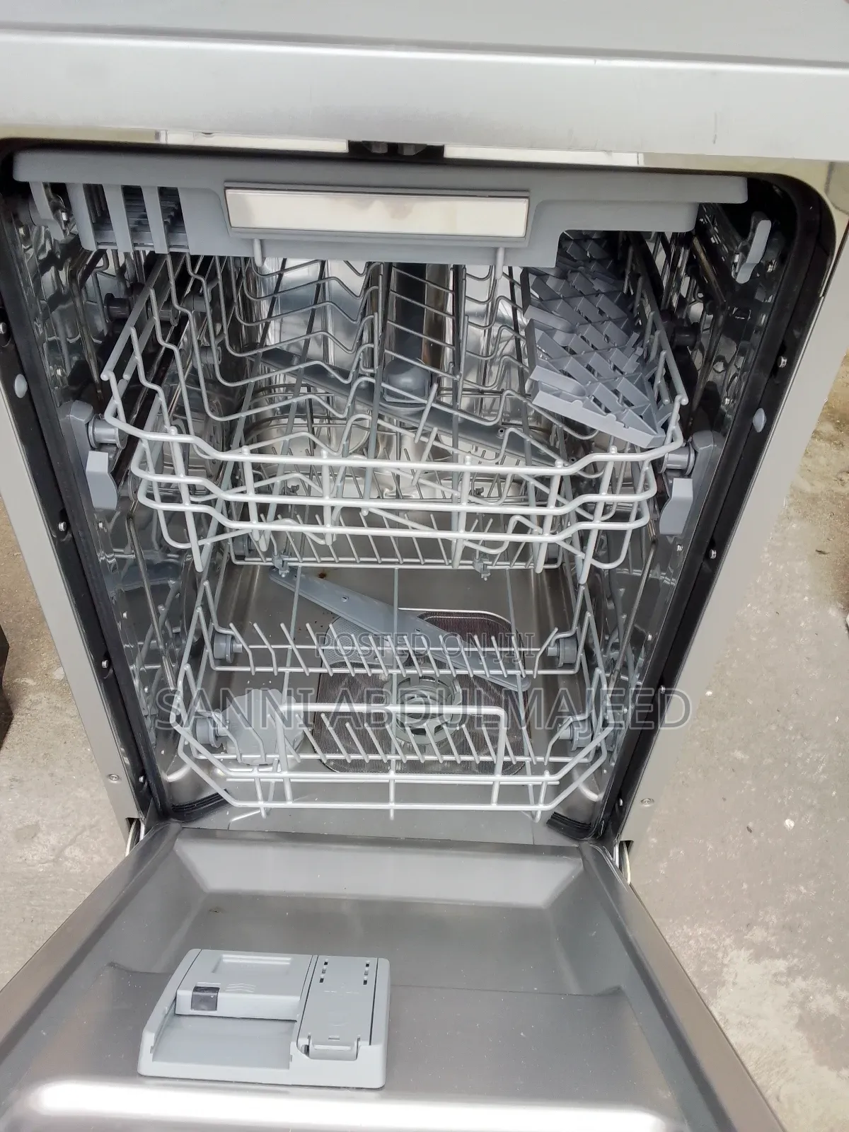 Cabinet Dish Washer
