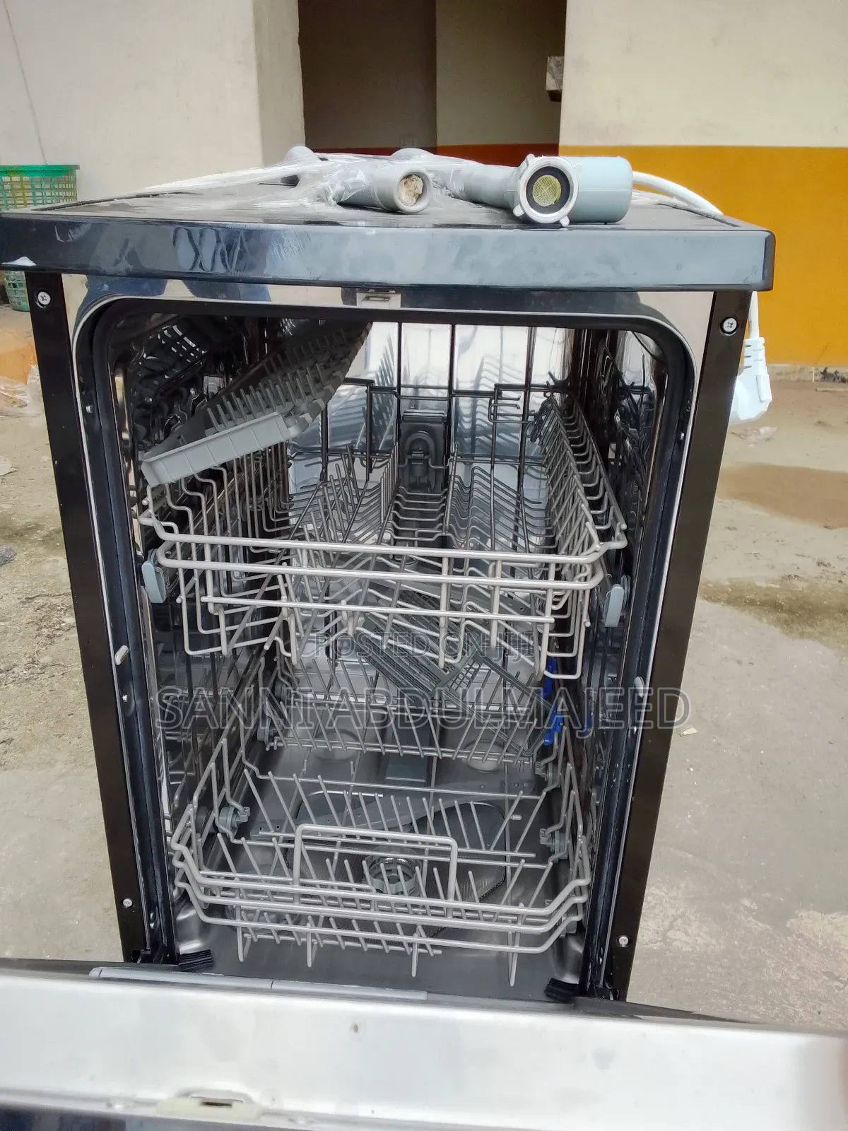 Cabinet Dish Washer